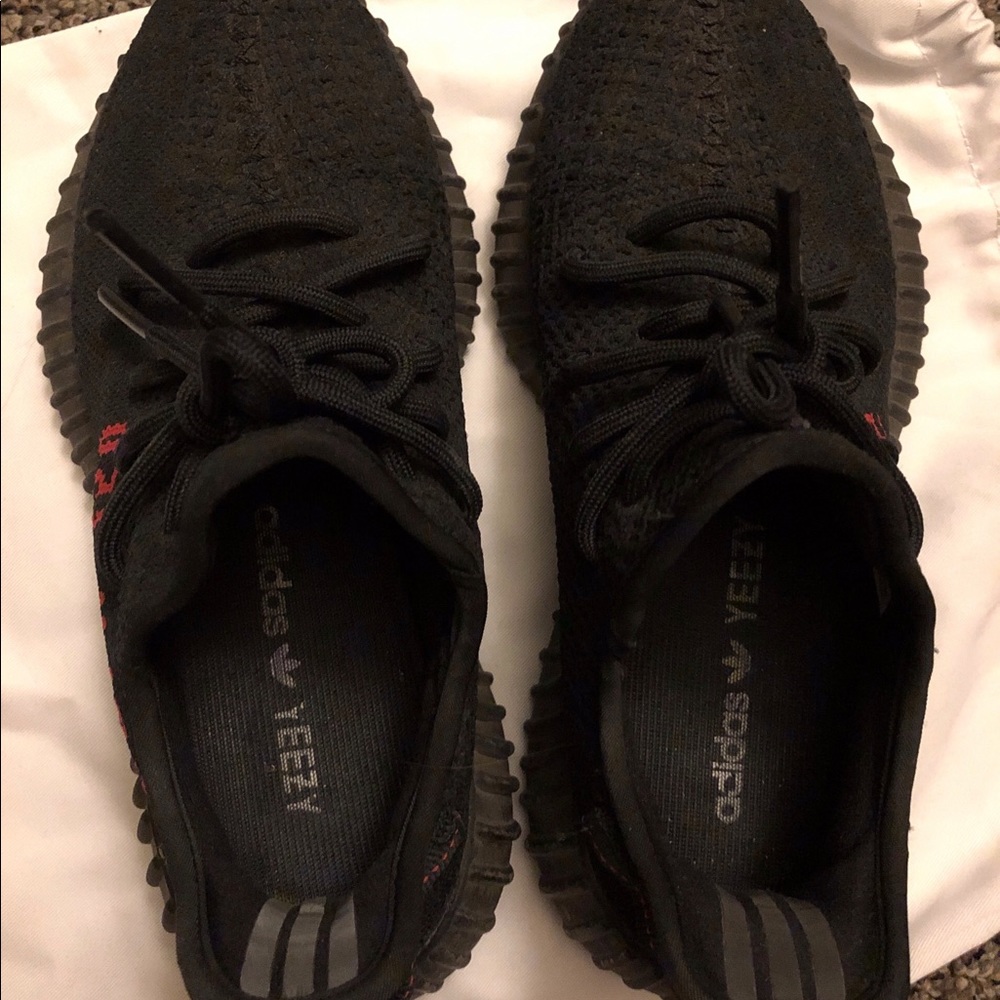 adidas Yeezy Boost 350 V2 Black Red